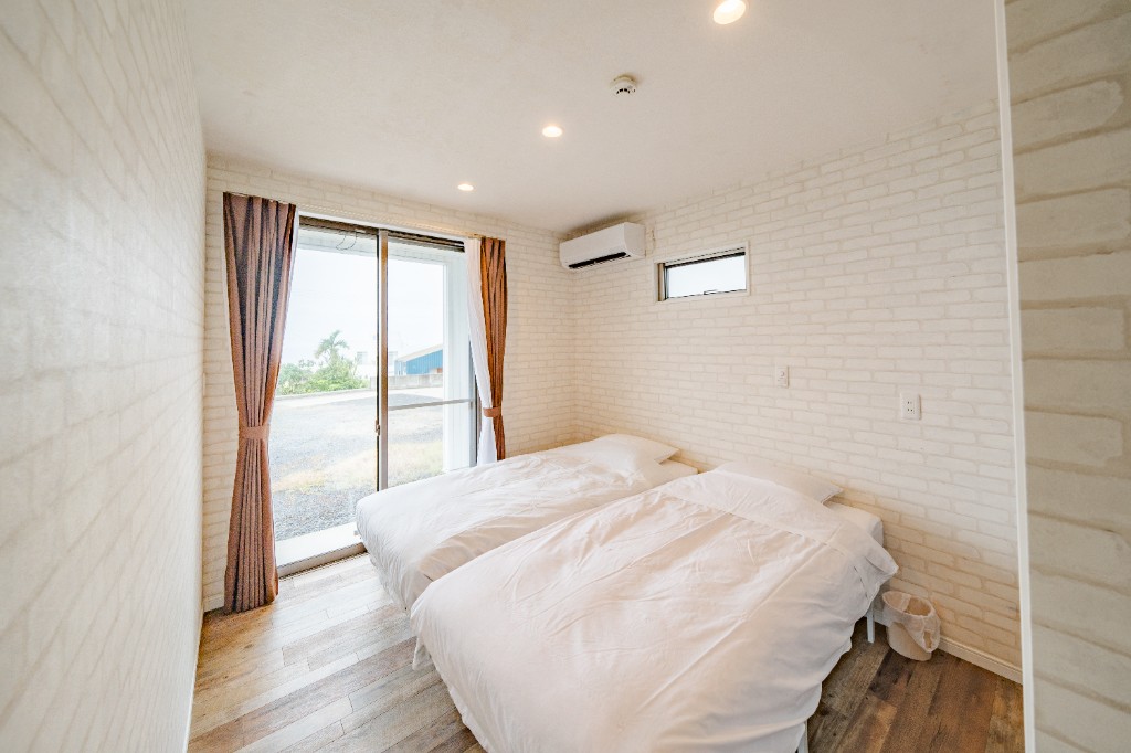 Bedroom B 1F