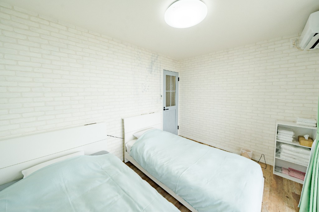 Bedroom A 1F